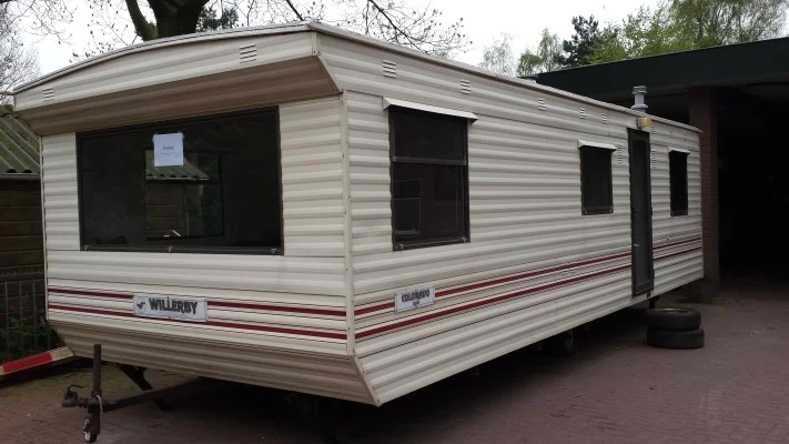 Caravan Stacaravan Caravanplaats Caravancamping mini camping kleine groene campings